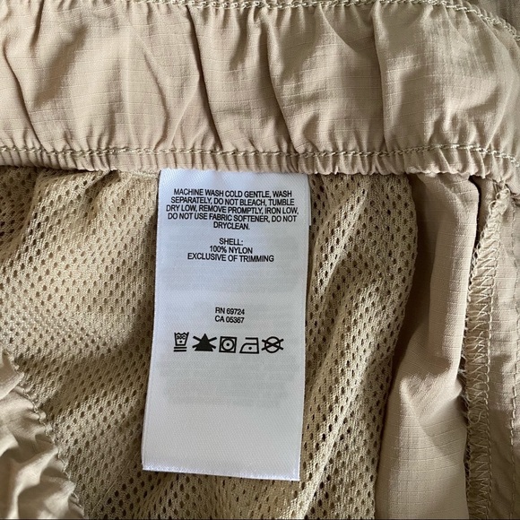 Columbia Omni-Shade Pull over Boy Pants in Cream - Picture 8 of 8